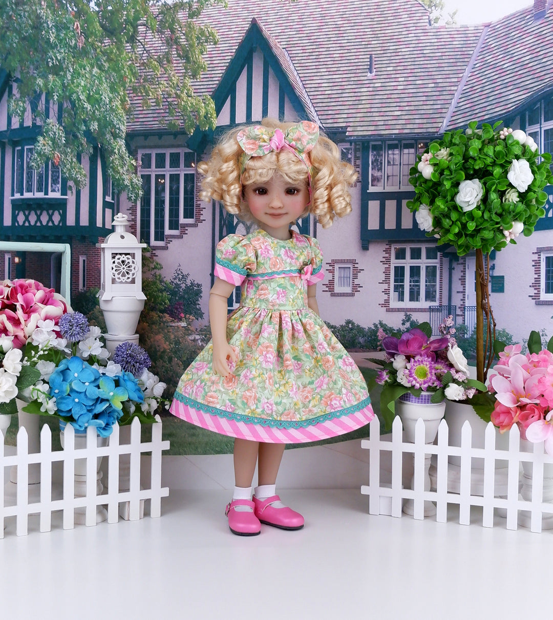 Bountiful Spring - dress and shoes for Ruby Red Fashion Friends doll
