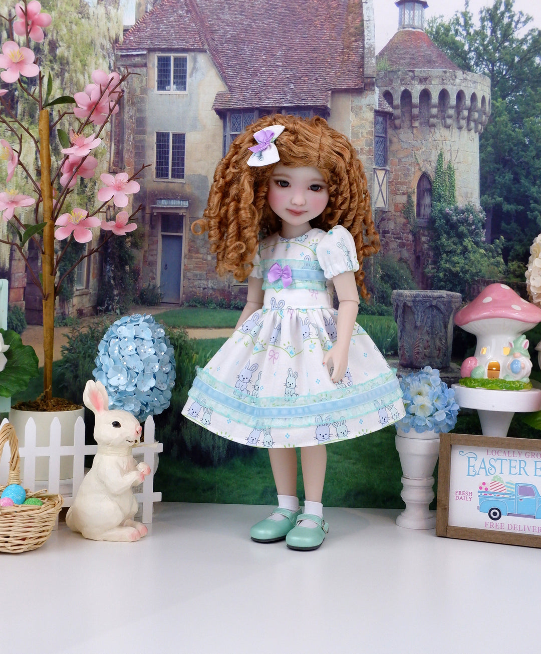 Bunny Friends - dress with shoes for Ruby Red Fashion Friends doll