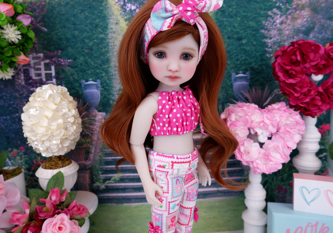 Love & Adore - crop top & capris with tennis shoes for Ruby Red Fashion Friends doll
