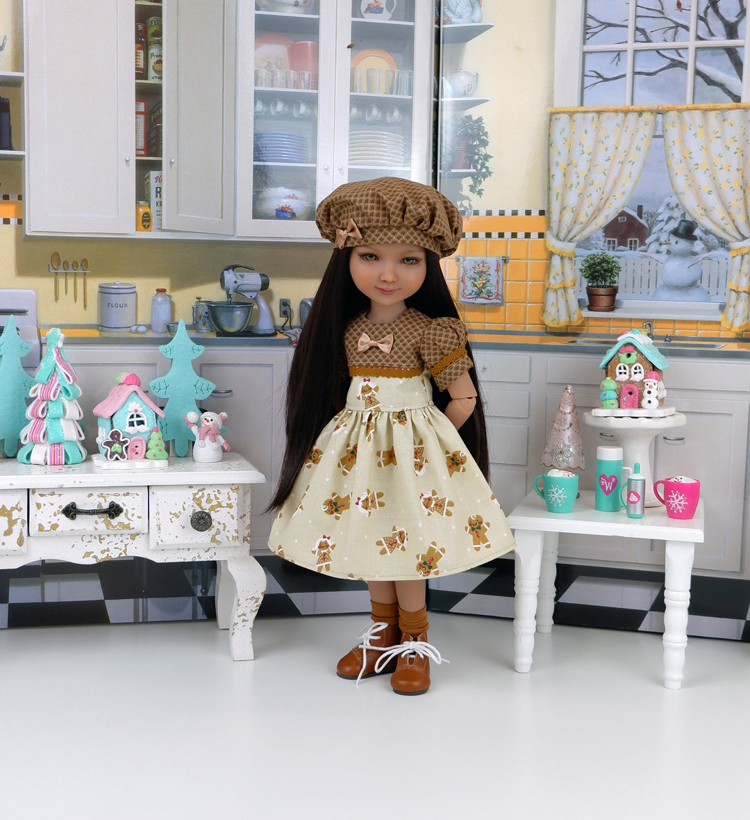 Gingerbread Hugs - dress and boots for Ruby Red Fashion Friends doll