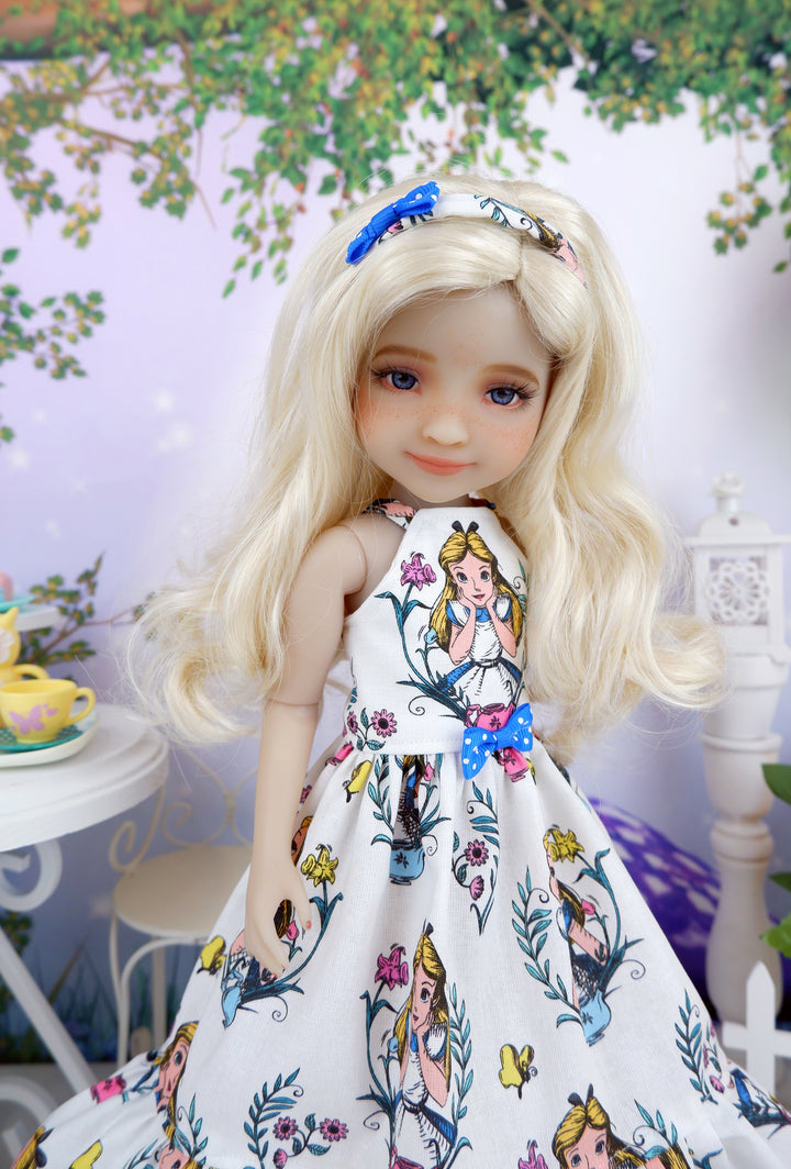 Alice Cameo - dress with sandals for Ruby Red Fashion Friends doll