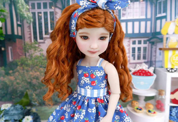 Apple Picking - dress with shoes for Ruby Red Fashion Friends doll