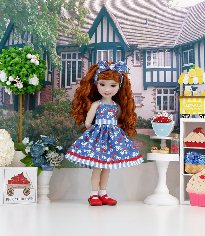 Apple Picking - dress with shoes for Ruby Red Fashion Friends doll