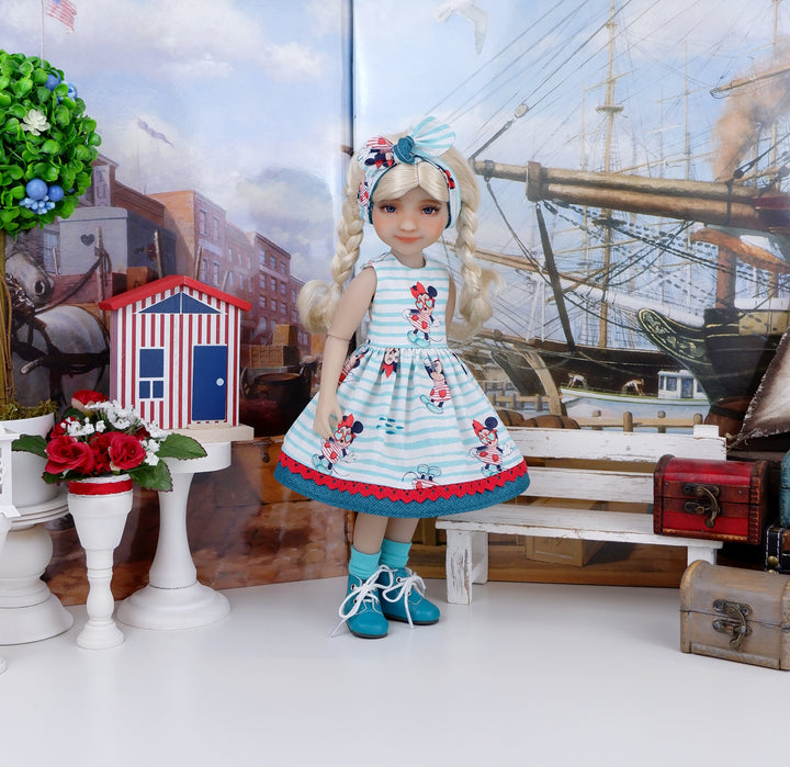 Aquarium Minnie - dress with boots for Ruby Red Fashion Friends doll