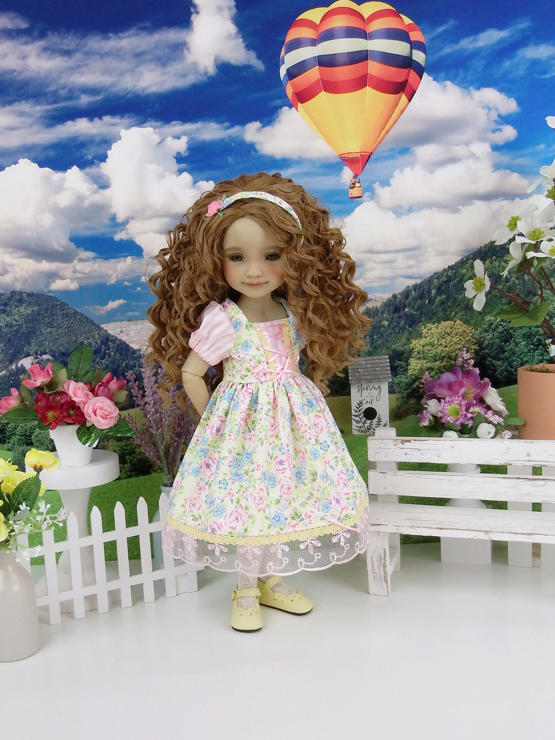 Austrian Spring - dress with shoes for Ruby Red Fashion Friends doll