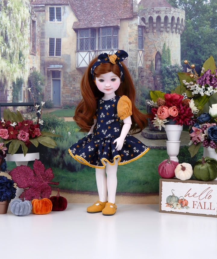 Autumn Clover - dress with shoes for Ruby Red Fashion Friends doll