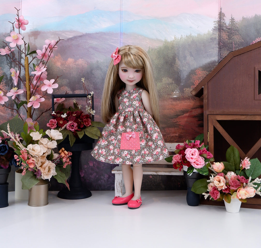 Autumn Posy - dress with shoes for Ruby Red Fashion Friends doll