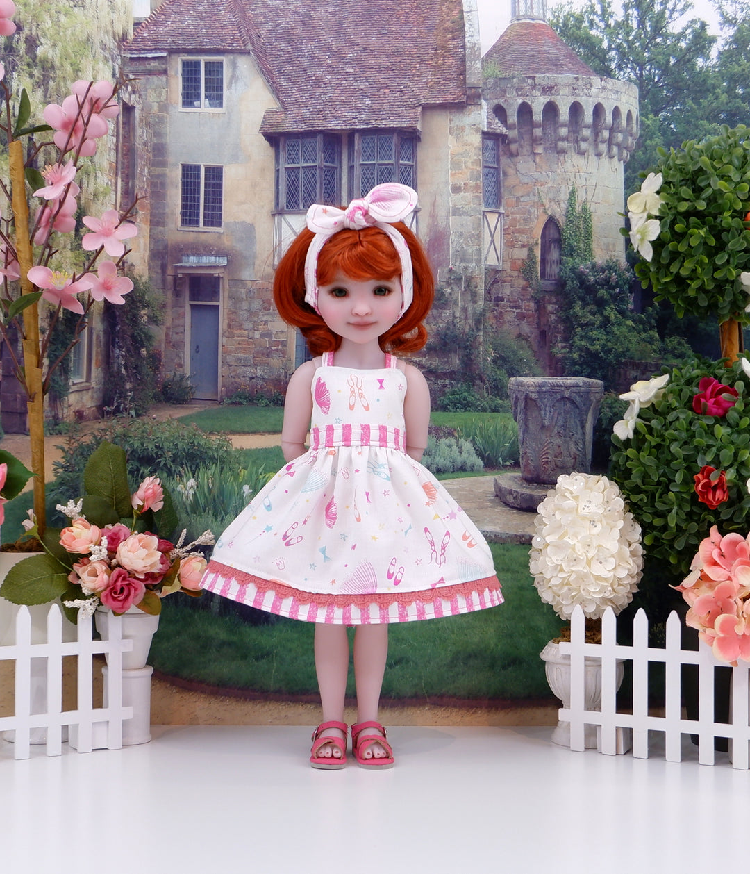 Ballet Recital - dress with sandals for Ruby Red Fashion Friends doll