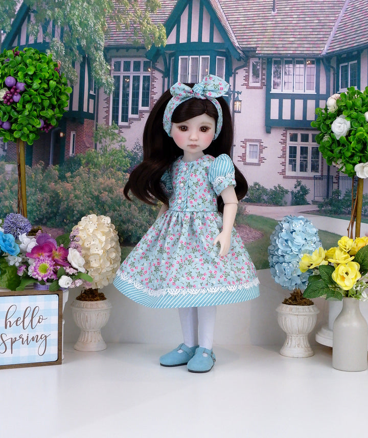 Bitty Posies - dress and shoes for Ruby Red Fashion Friends doll