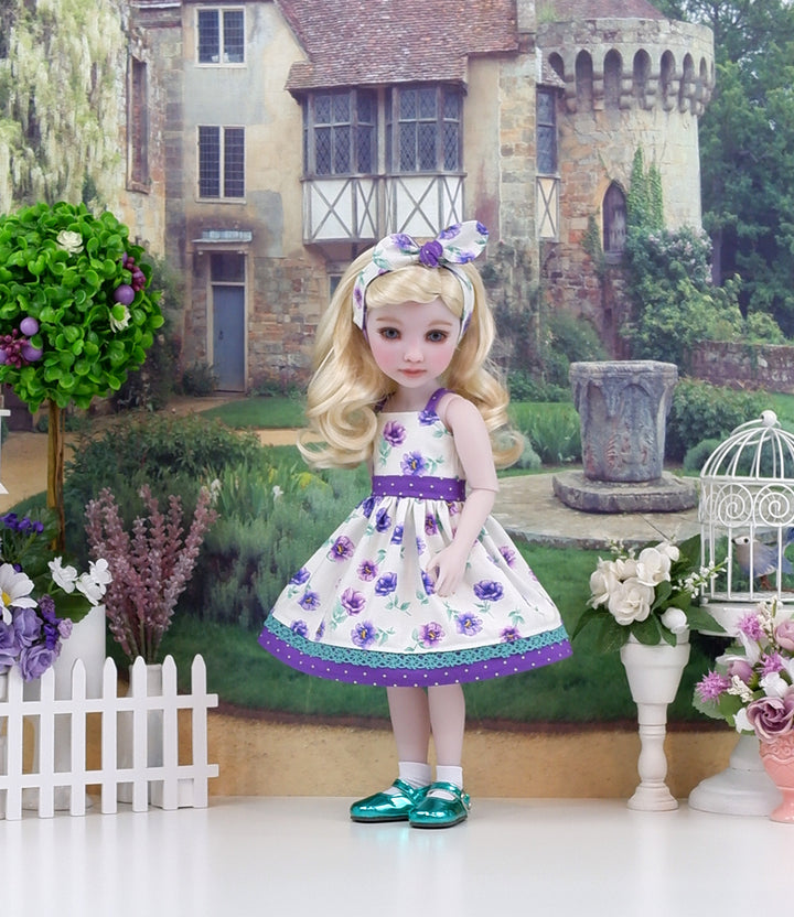 Blooming Anemone - dress and shoes for Ruby Red Fashion Friends doll