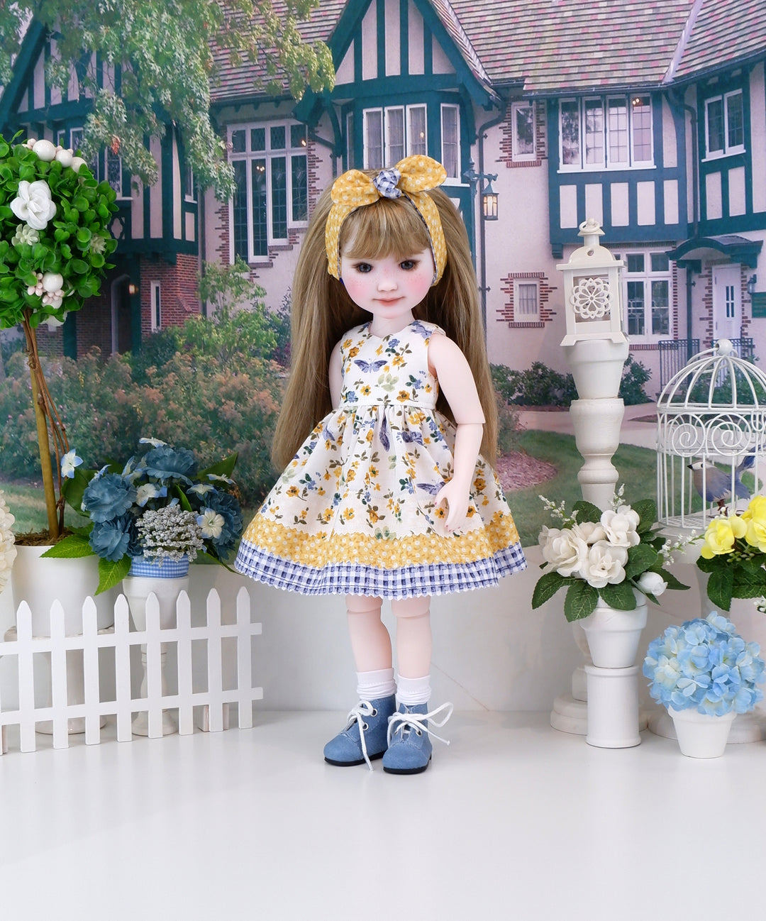 Blue Butterfly - dress with boots for Ruby Red Fashion Friends doll
