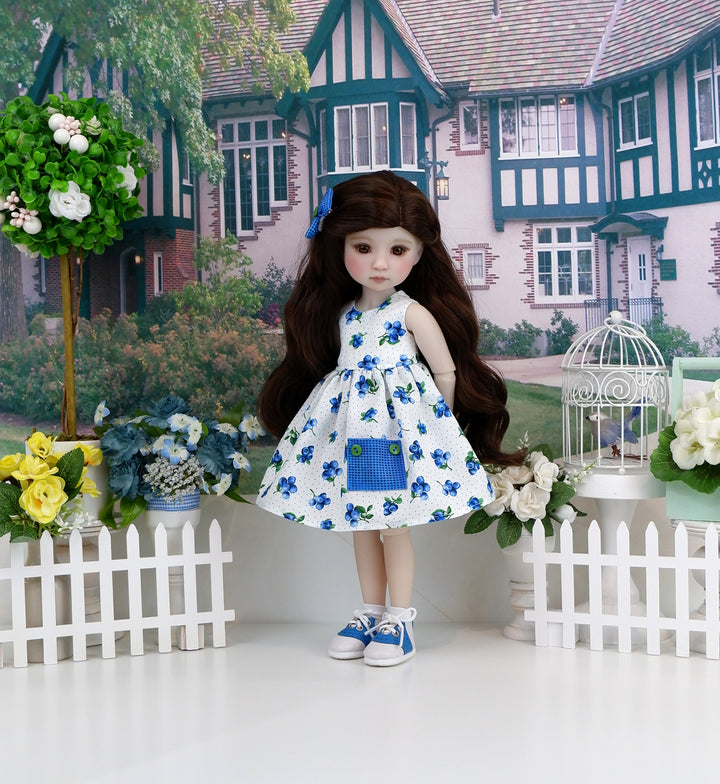 Blueberry Hill - dress with sweater & saddle shoes for Ruby Red Fashion Friends doll