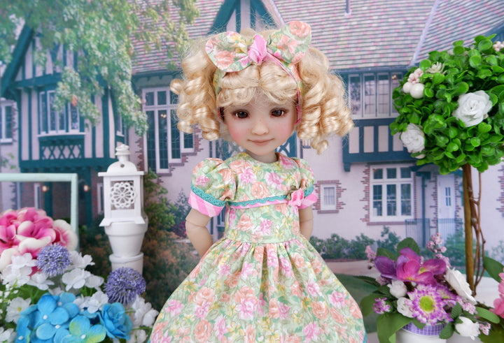 Bountiful Spring - dress and shoes for Ruby Red Fashion Friends doll