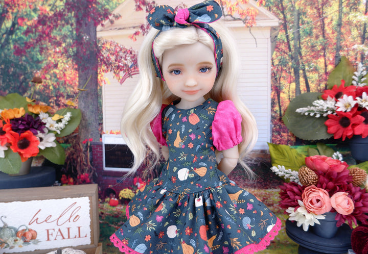 Bright Pumpkin Patch - dress with shoes for Ruby Red Fashion Friends doll