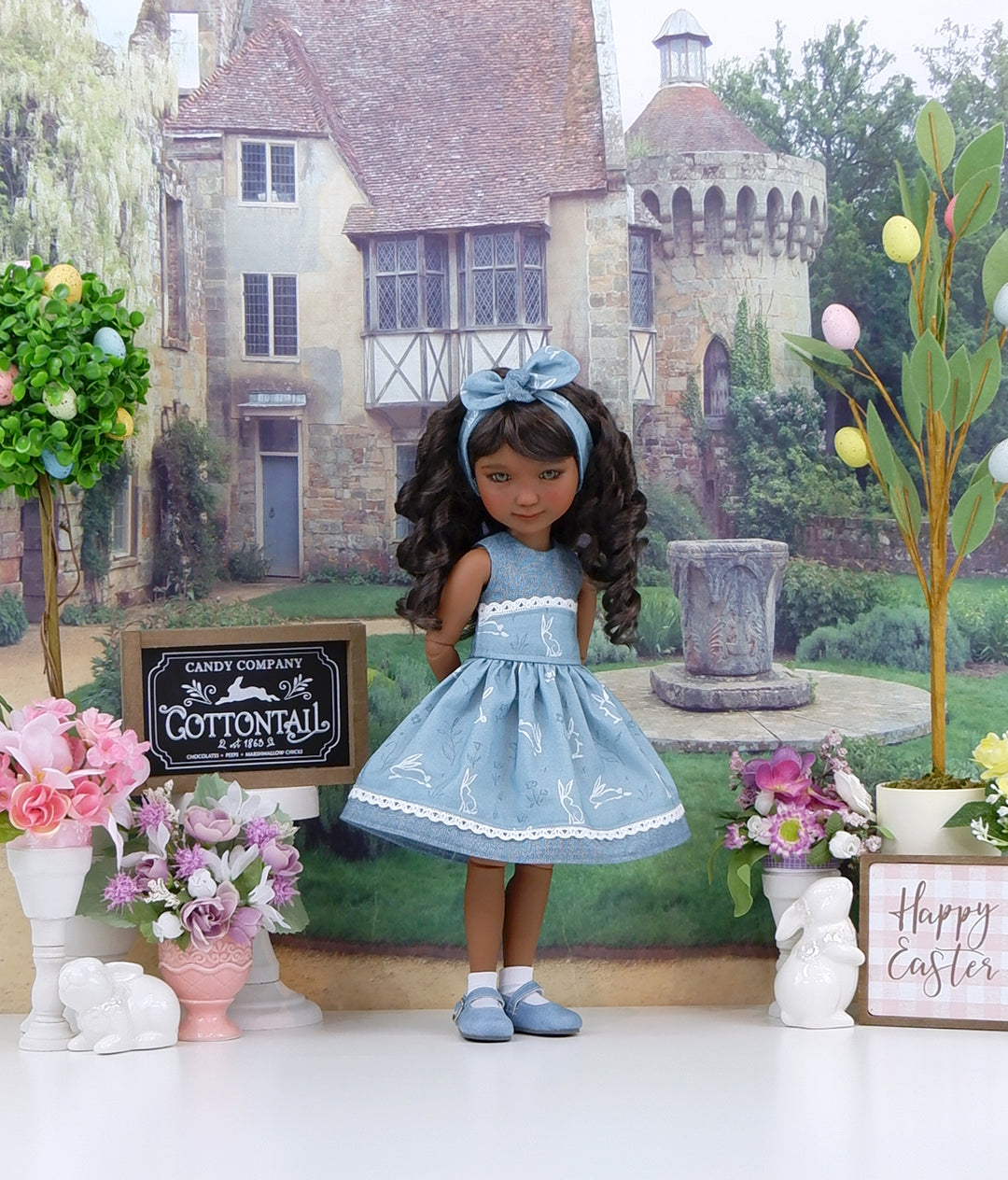 Bunny Silhouette - dress and shoes for Ruby Red Fashion Friends doll