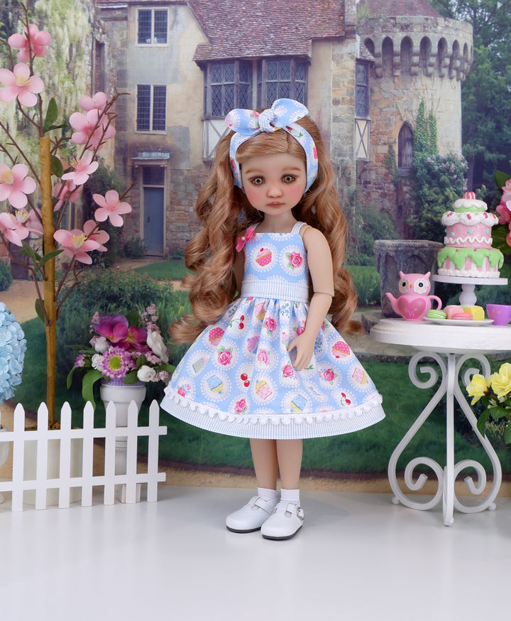 Cake &amp; Tea - dress and shoes for Ruby Red Fashion Friends doll