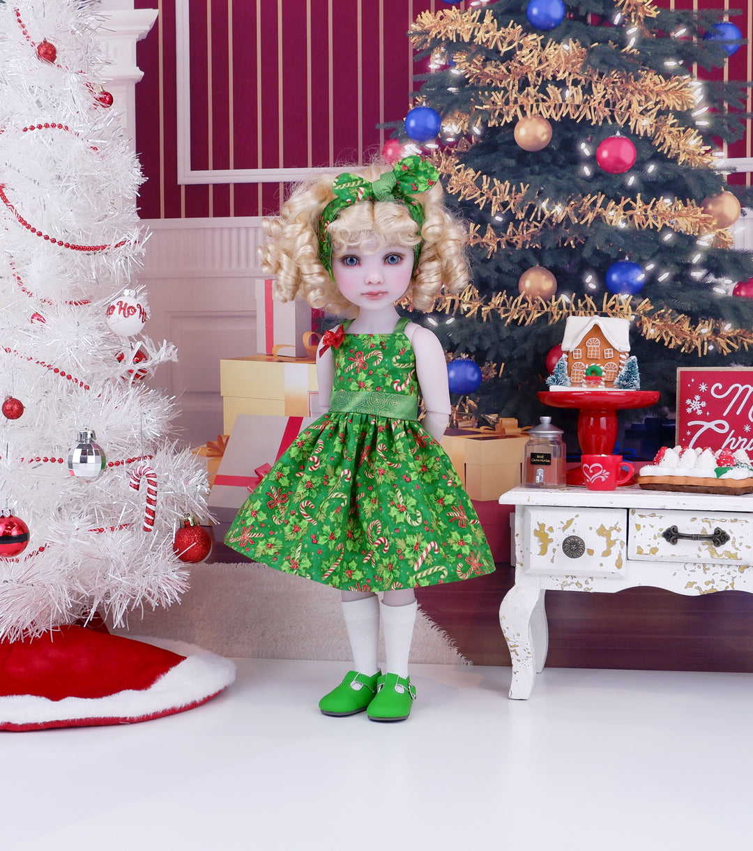 Candy Cane Jubilee - dress with shoes for Ruby Red Fashion Friends doll