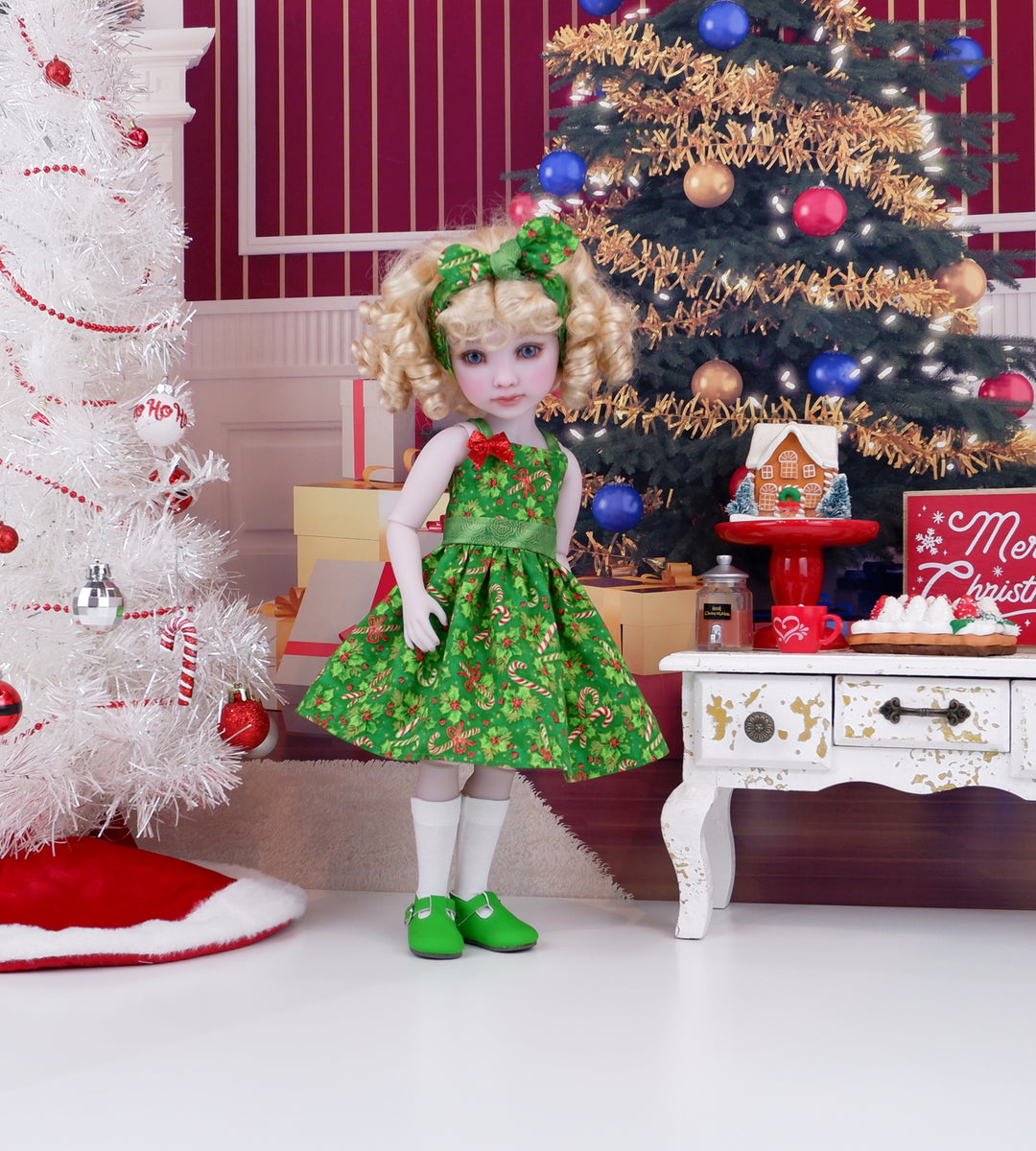 Candy Cane Jubilee - dress with shoes for Ruby Red Fashion Friends doll
