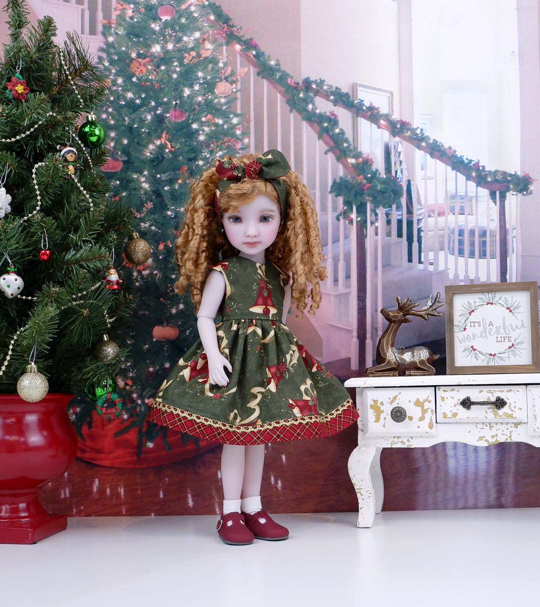 Carol of the Bells - dress with shoes for Ruby Red Fashion Friends doll