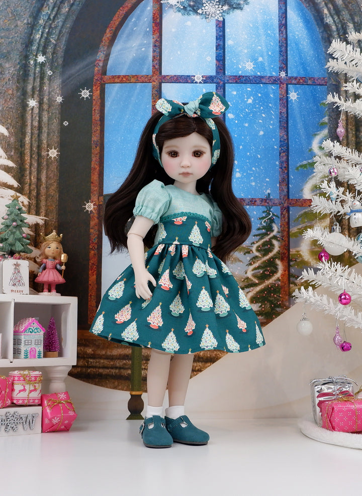 Ceramic Christmas Trees - dress with shoes for Ruby Red Fashion Friends doll
