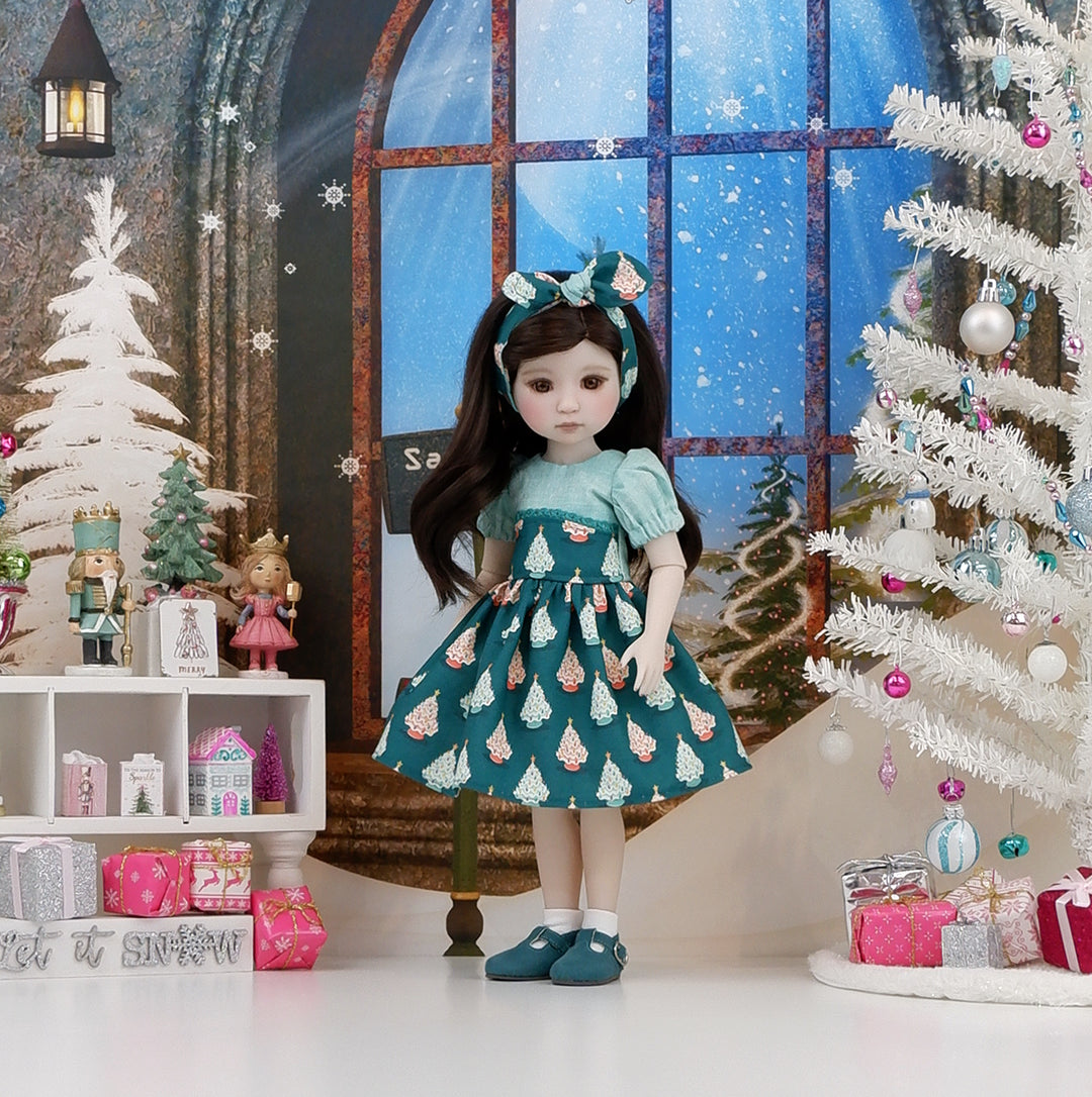Ceramic Christmas Trees - dress with shoes for Ruby Red Fashion Friends doll