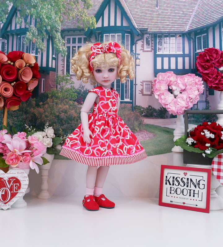 Chain of Hearts - dress with shoes for Ruby Red Fashion Friends doll