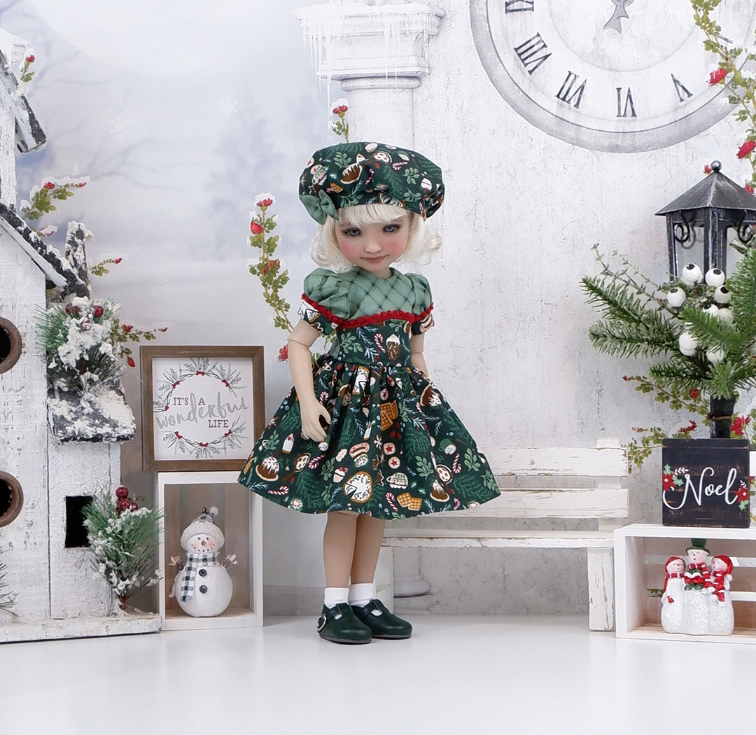 Christmas Bundt Cake - dress and shoes for Ruby Red Fashion Friends doll