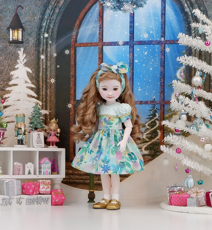 Christmas Magic - dress with shoes for Ruby Red Fashion Friends doll