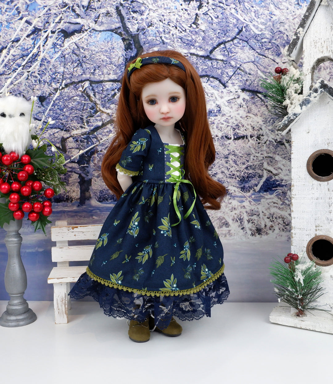 Christmas Mistletoe - dirndl dress with boots for Ruby Red Fashion Friends doll