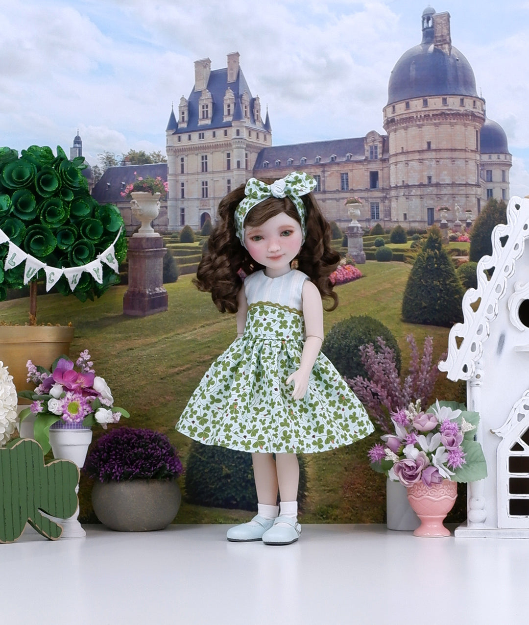 Clover Garden - dress with shoes for Ruby Red Fashion Friends doll