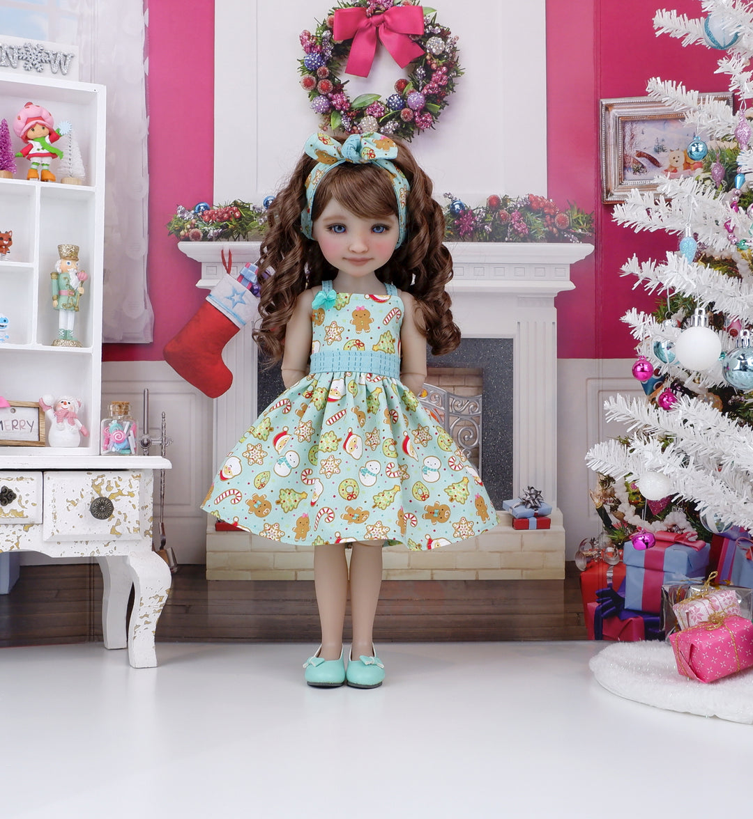 Cookie Cutie - dress with shoes for Ruby Red Fashion Friends doll