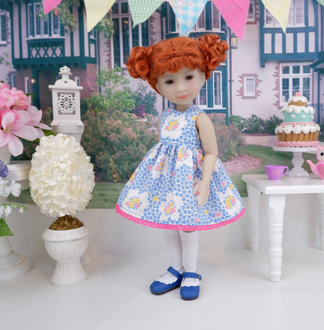 Cottage Charm - dress and shoes for Ruby Red Siblies doll