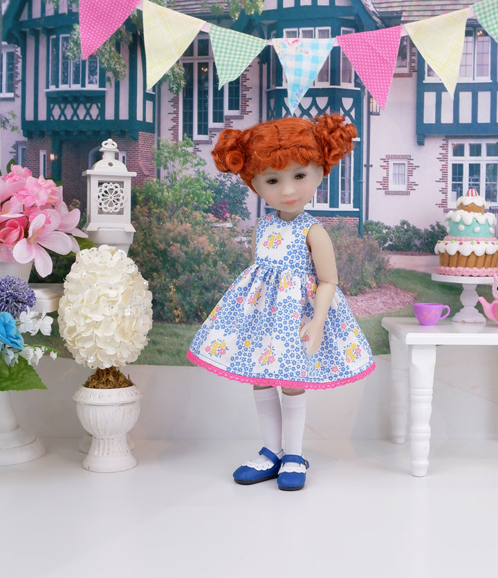 Cottage Charm - dress and shoes for Ruby Red Siblies doll
