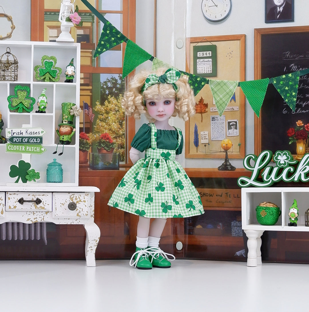 Country Clover - blouse & jumper with boots for Ruby Red Fashion Friends doll