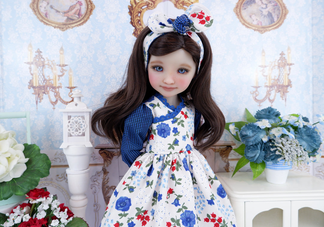 Country Cottage - dress with shoes for Ruby Red Fashion Friends doll