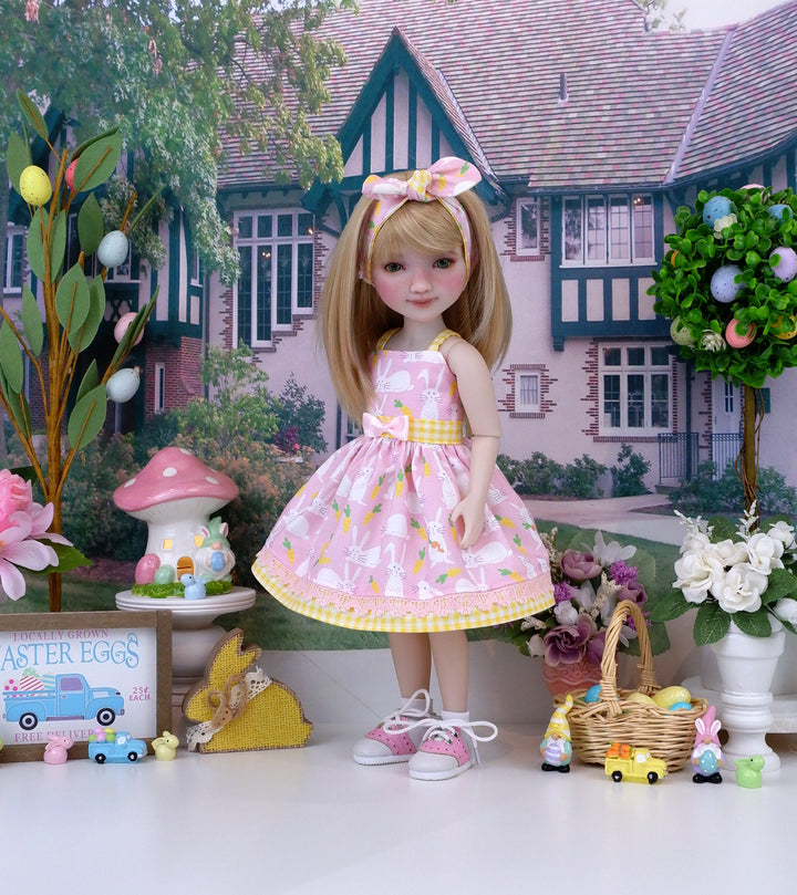 Curious Bunny - dress with saddle shoes for Ruby Red Fashion Friends doll