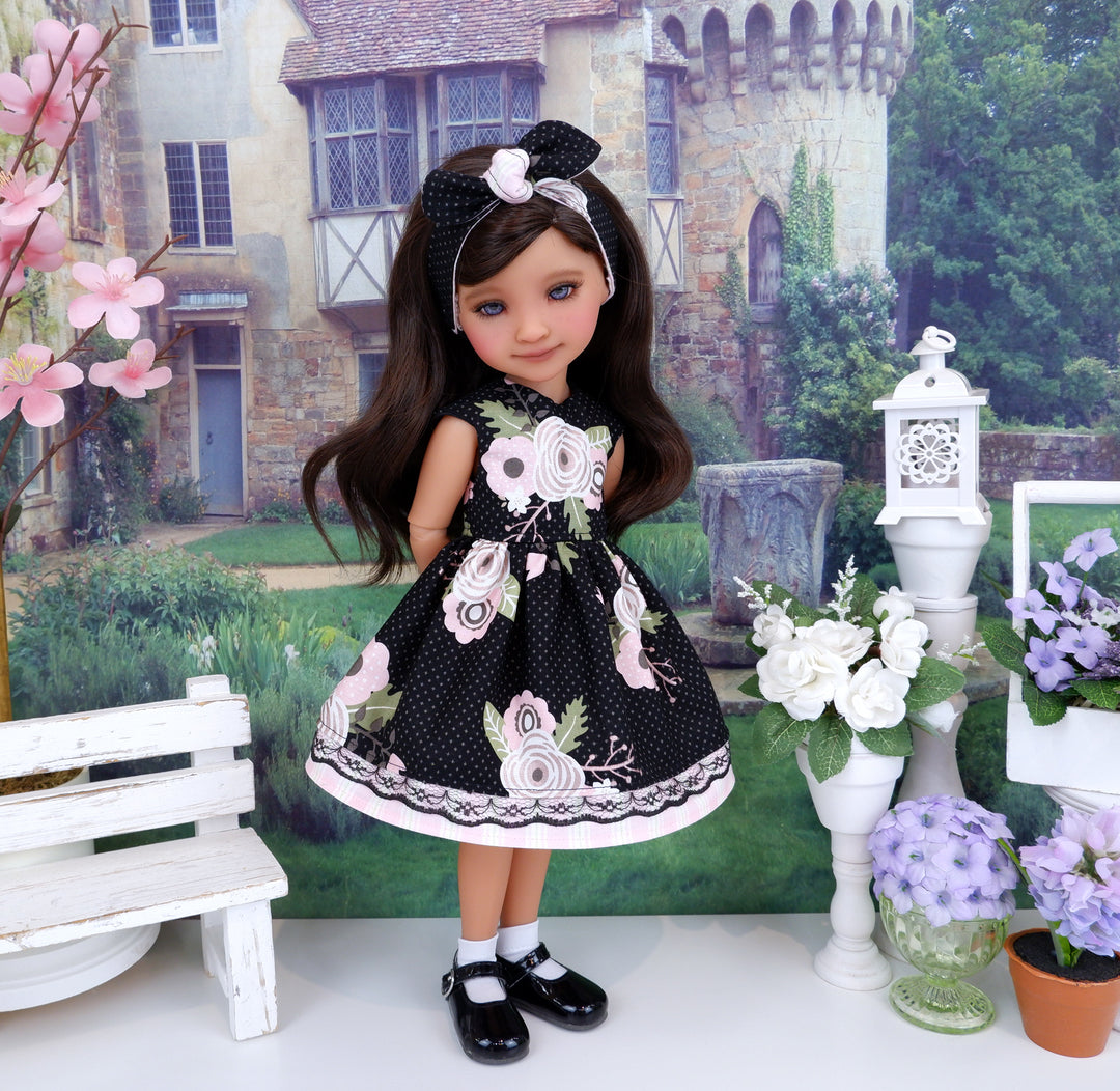 Cut Rose Elegance - dress with shoes for Ruby Red Fashion Friends doll