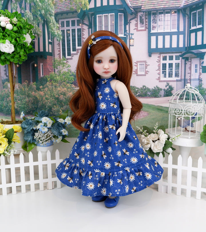 Daisy Bee - dress with shoes for Ruby Red Fashion Friends doll