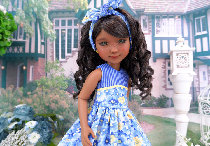 Daisy Blue - dress and sandals for Ruby Red Fashion Friends doll