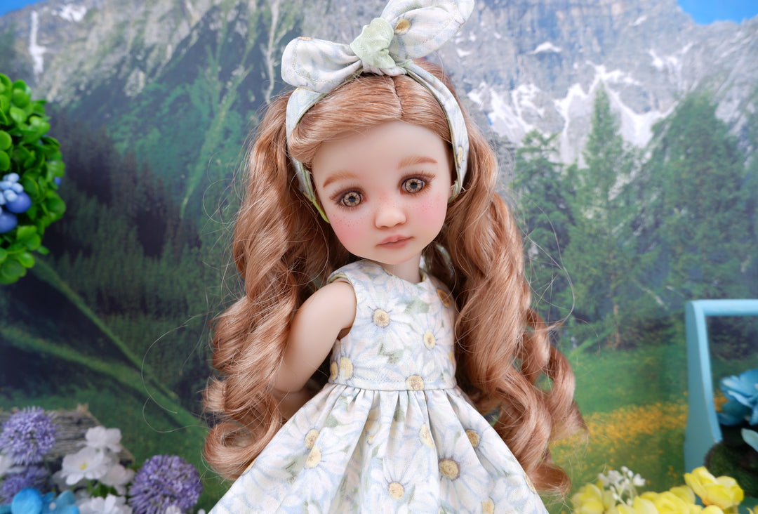 Daisy Delight - dress with boots for Ruby Red Fashion Friends doll