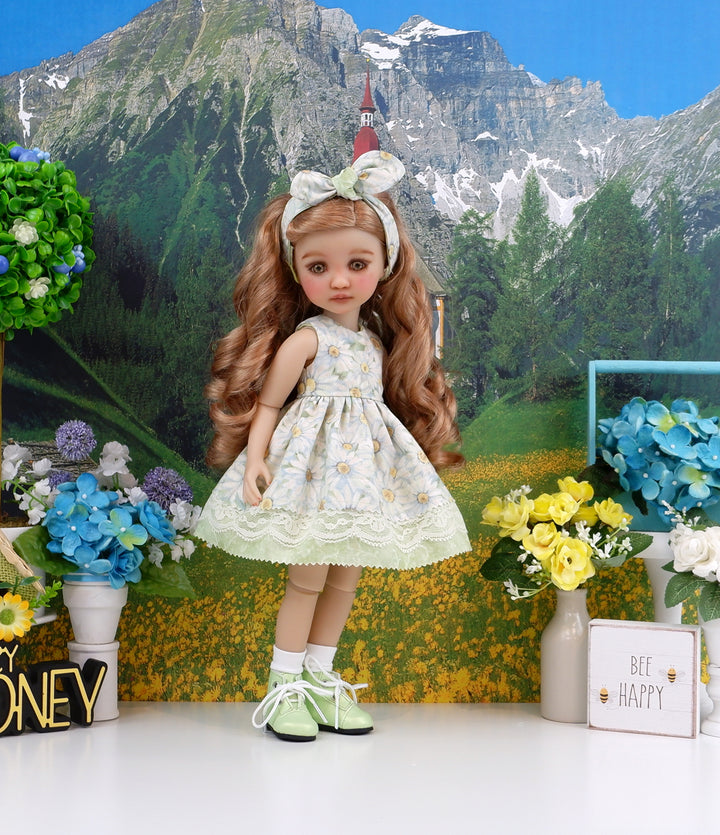 Daisy Delight - dress with boots for Ruby Red Fashion Friends doll