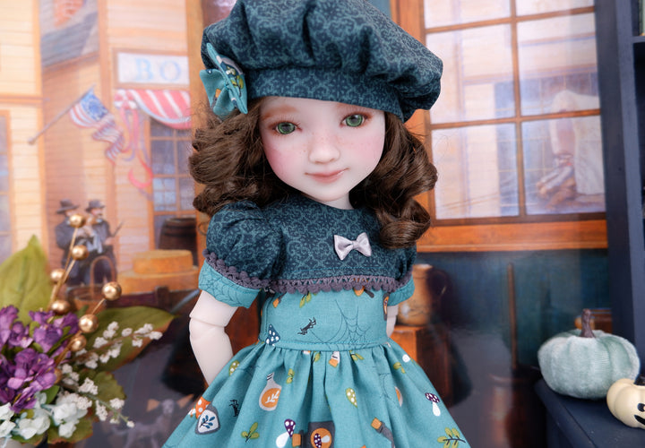 Deadly Wolfsbane - dress with shoes for Ruby Red Fashion Friends doll