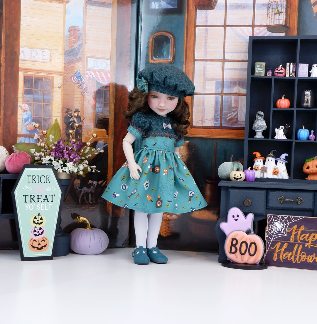 Deadly Wolfsbane - dress with shoes for Ruby Red Fashion Friends doll