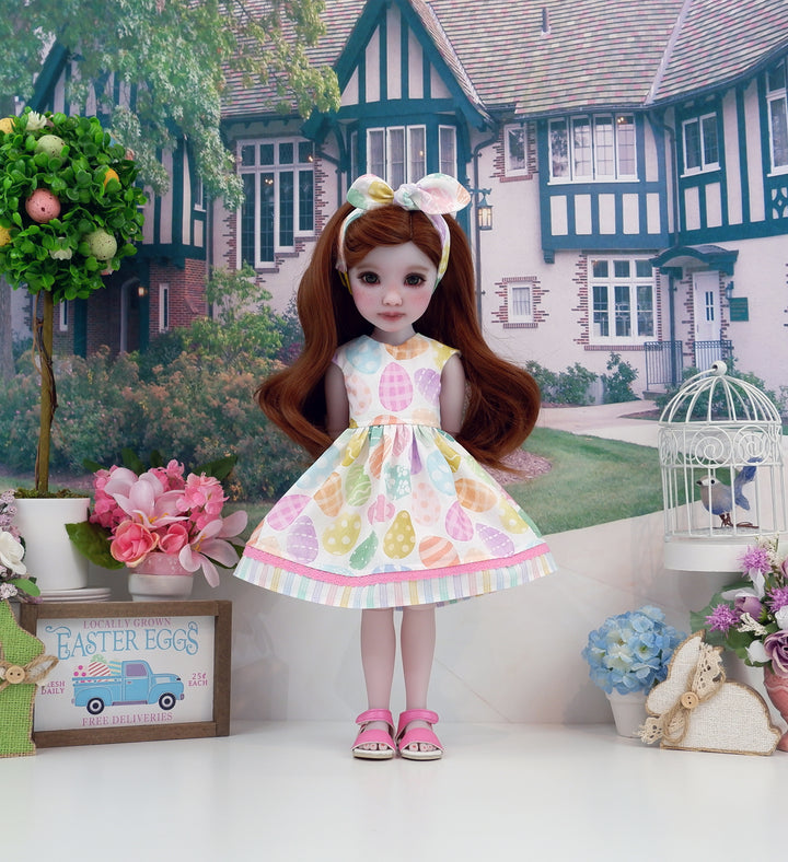 Decorating Eggs - dress with sandals for Ruby Red Fashion Friends doll