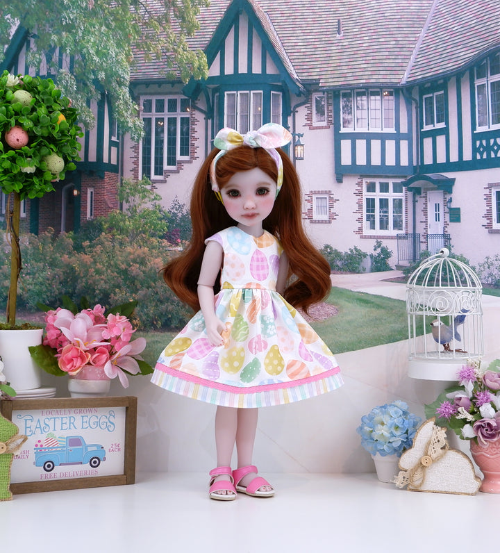 Decorating Eggs - dress with sandals for Ruby Red Fashion Friends doll