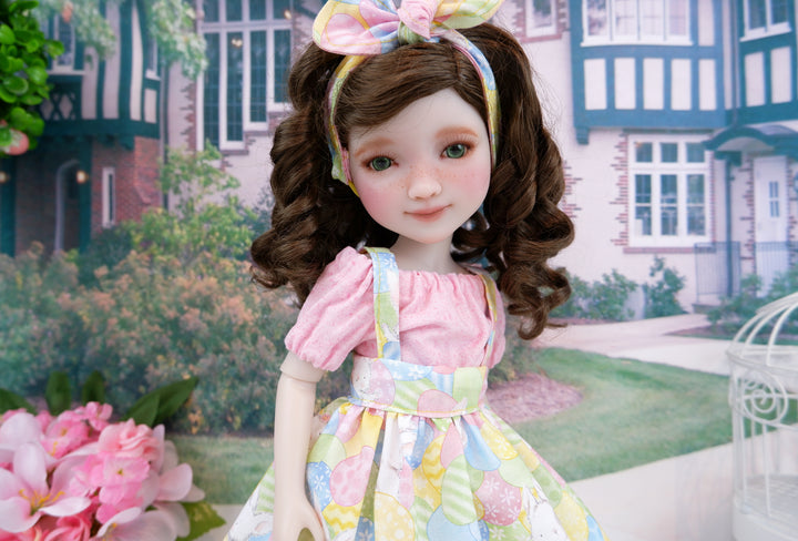 Easter Hide & Seek - blouse & jumper with boots for Ruby Red Fashion Friends doll