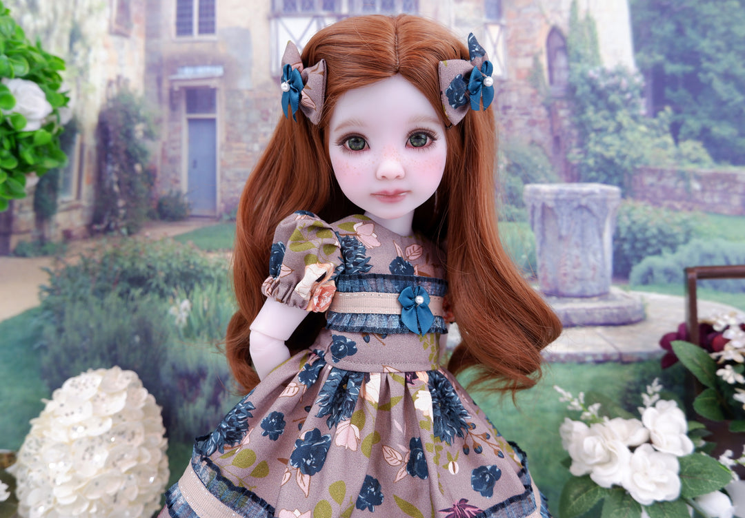 Elegant Chrysanthemum - dress with shoes for Ruby Red Fashion Friends doll