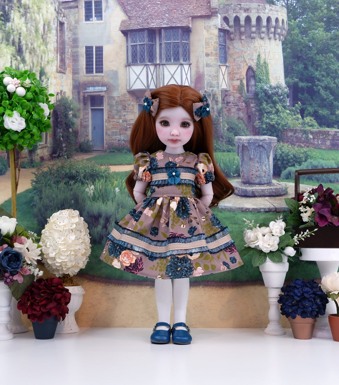 Elegant Chrysanthemum - dress with shoes for Ruby Red Fashion Friends doll