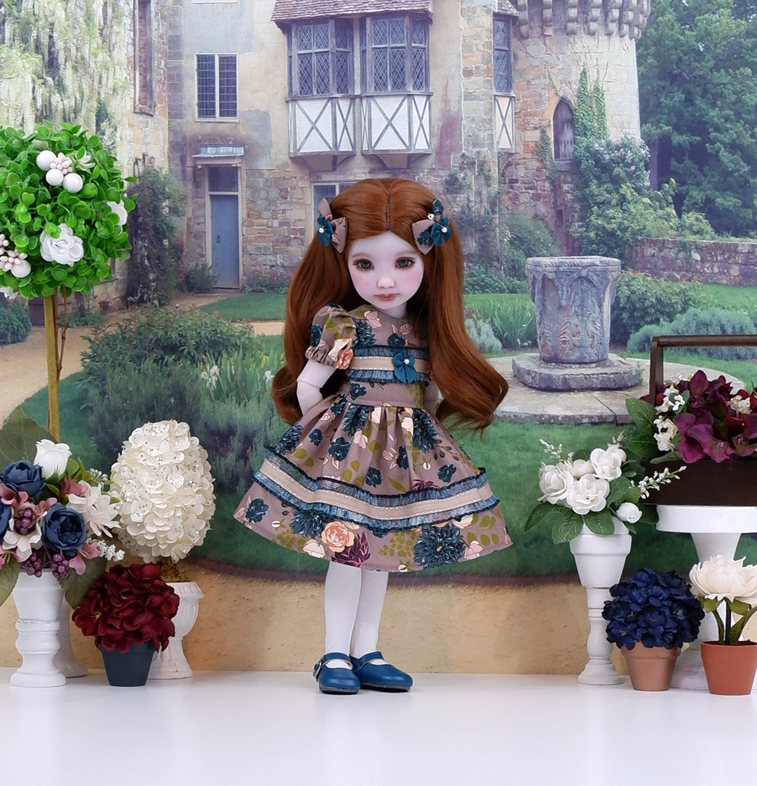 Elegant Chrysanthemum - dress with shoes for Ruby Red Fashion Friends doll