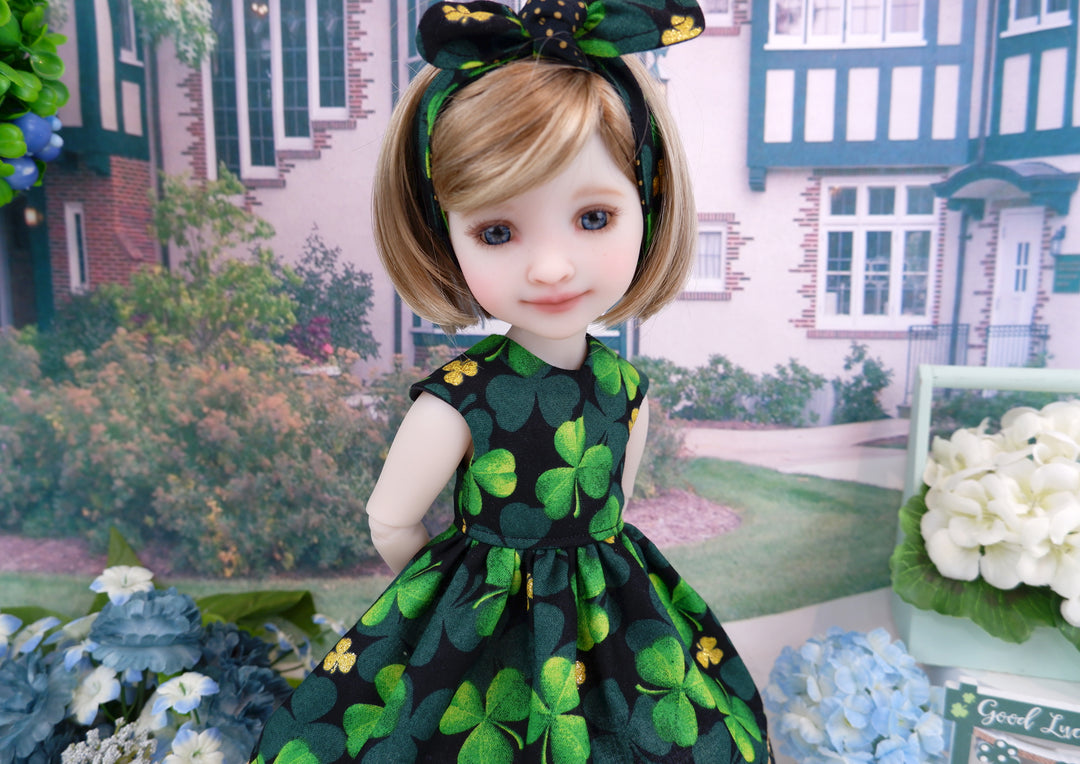 Erin go bragh - dress with shoes for Ruby Red Fashion Friends doll